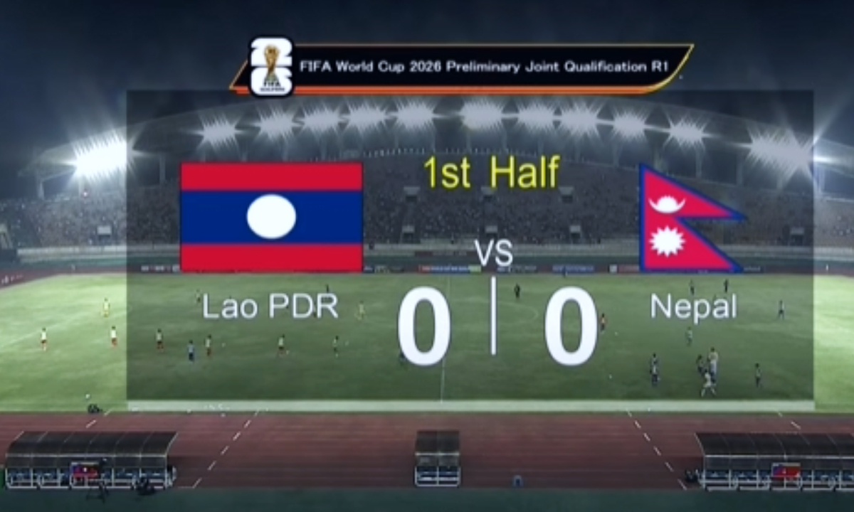 Defensive against Laos in the first half of the must-win game