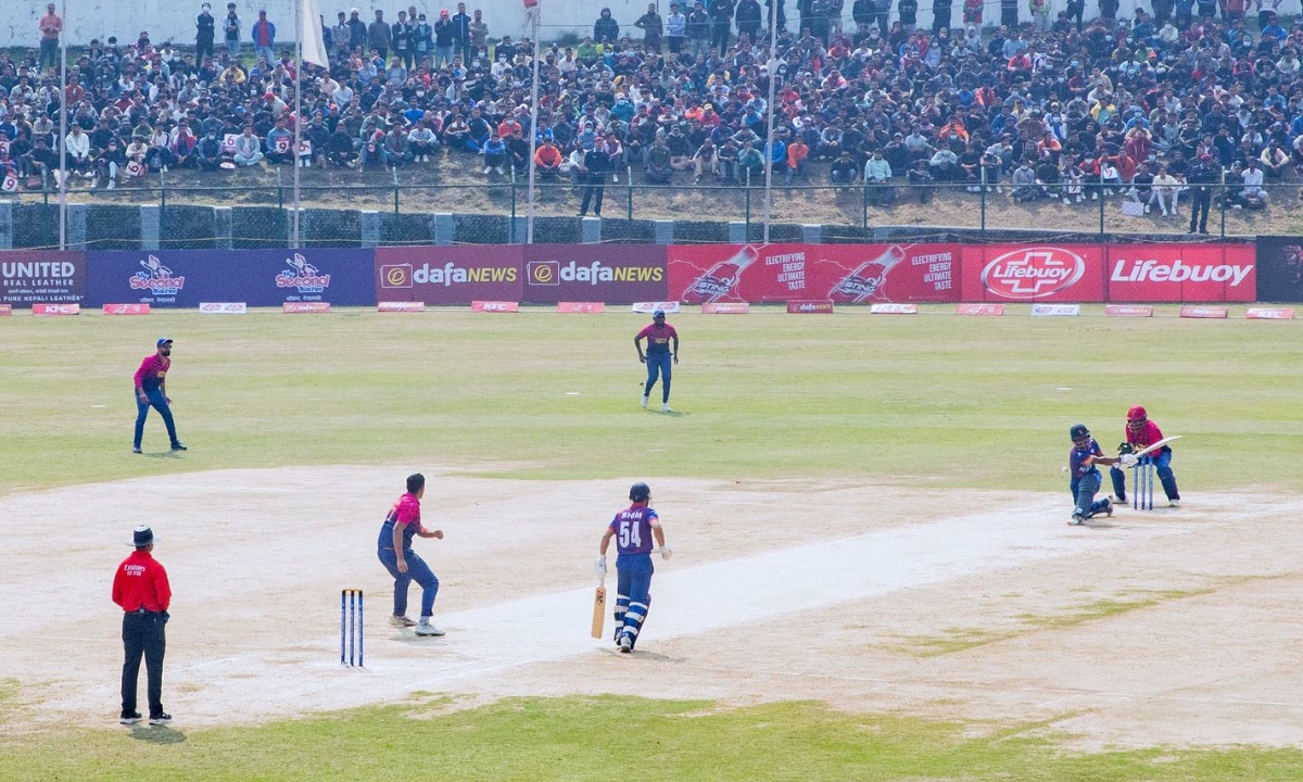 Fourth setback for Nepal against UAE, lost four wickets