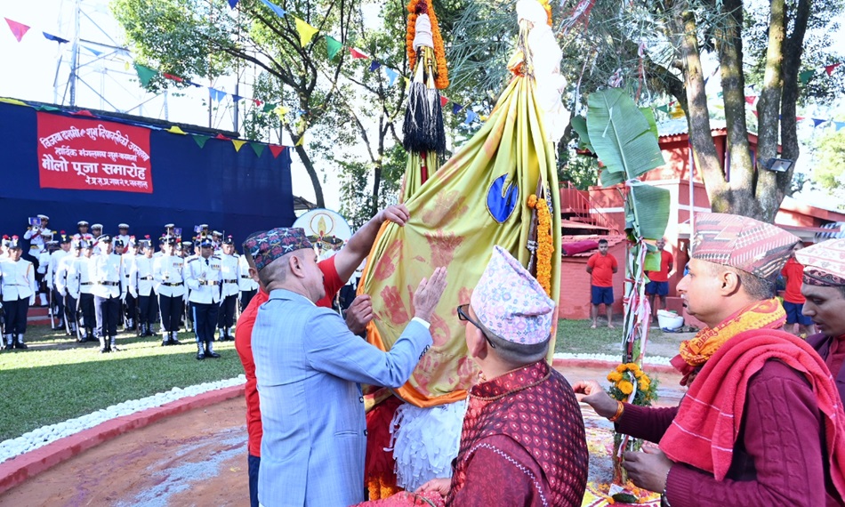 Inspector General of Police Basant Bahadur Kunwar performed Maulo Puja on Mahanavami (2)