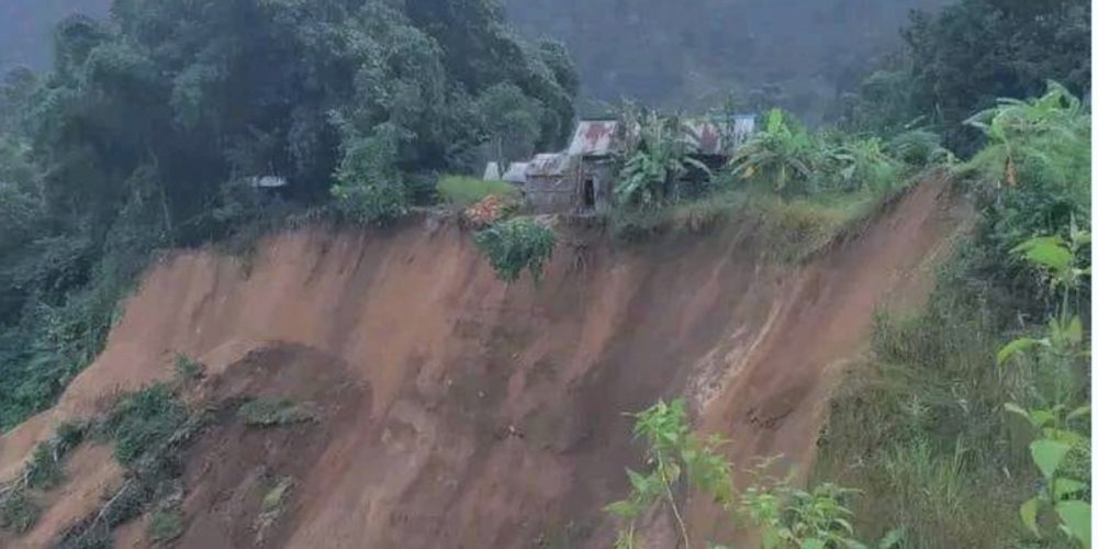 The earthquake damaged the houses of 18 families in Dhading