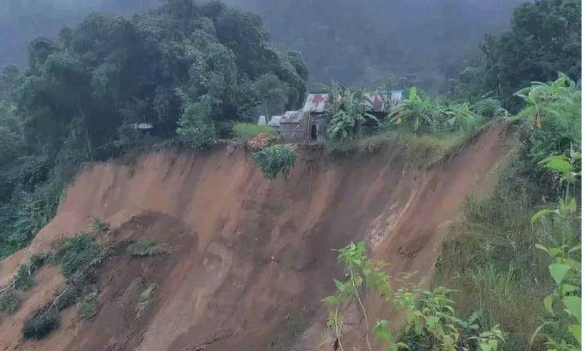 The earthquake damaged the houses of 18 families in Dhading