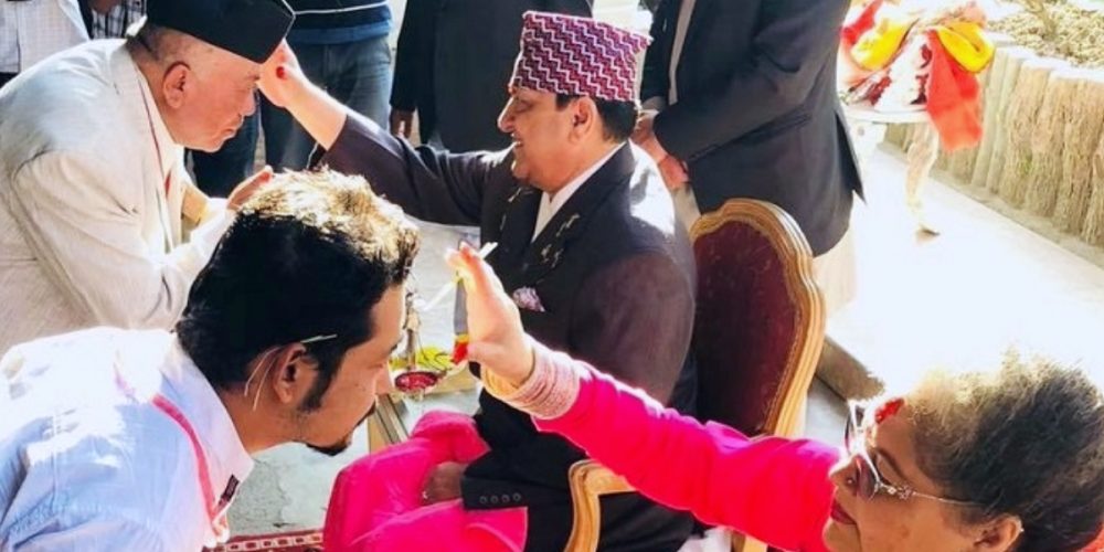 The former king Gyanendra made Dashain tika to the common people