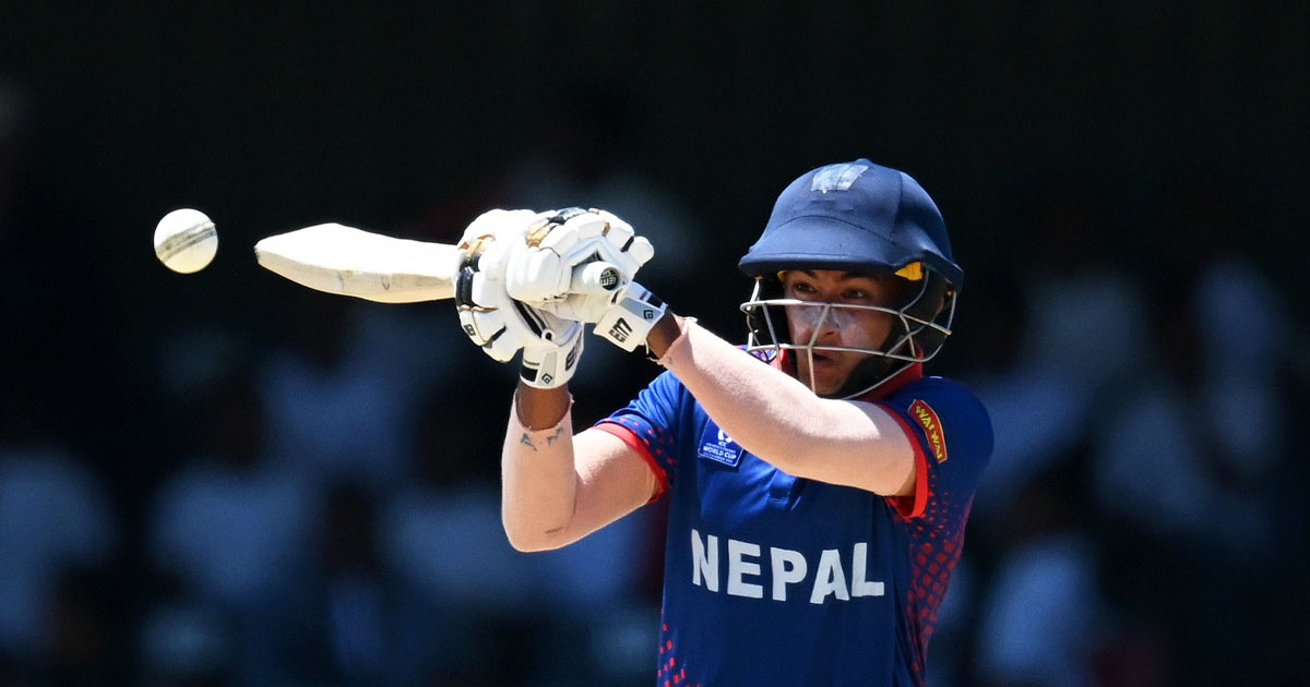 A rare sight of cricket seen in the match between Pakistan and Nepal