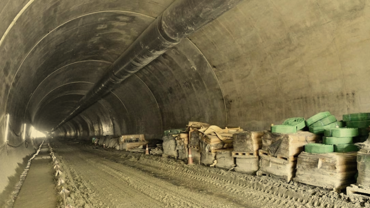 Nagadhunga tunnel