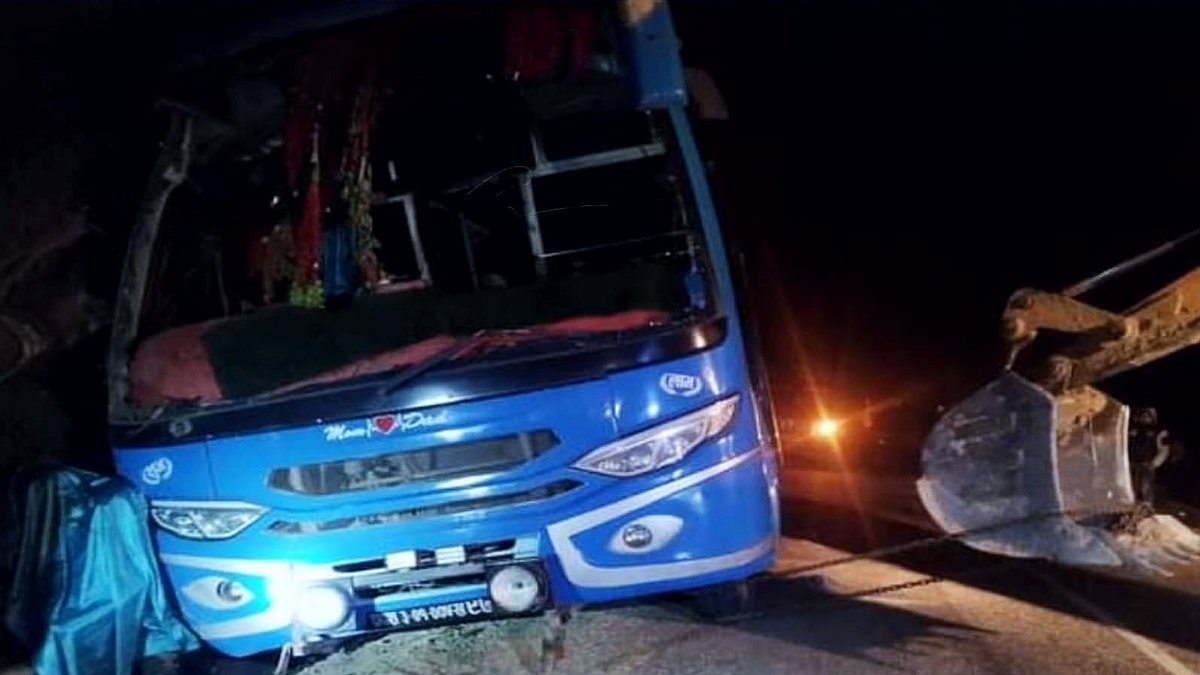 Two died in Dang bus accident