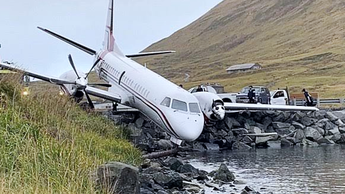 plane crashes in Afghanistan