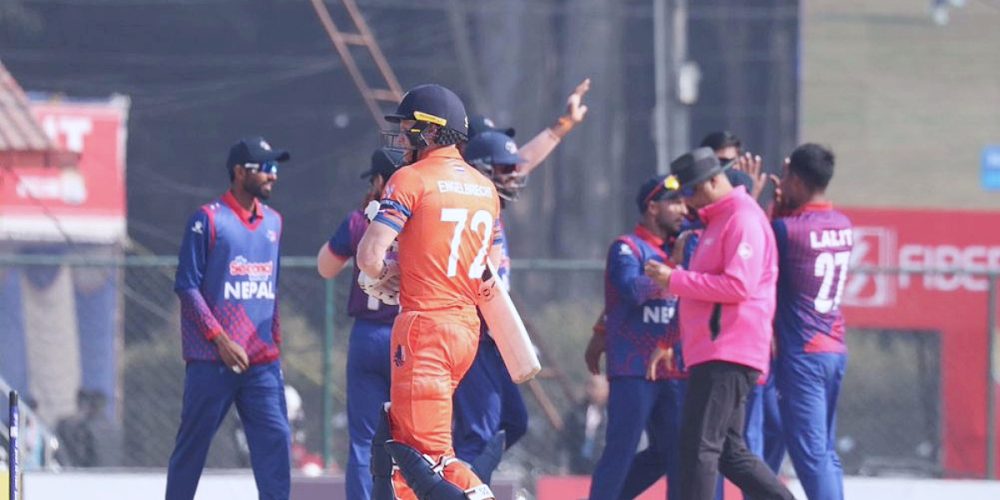 Nepal's pressure on Netherlands in Powerplay