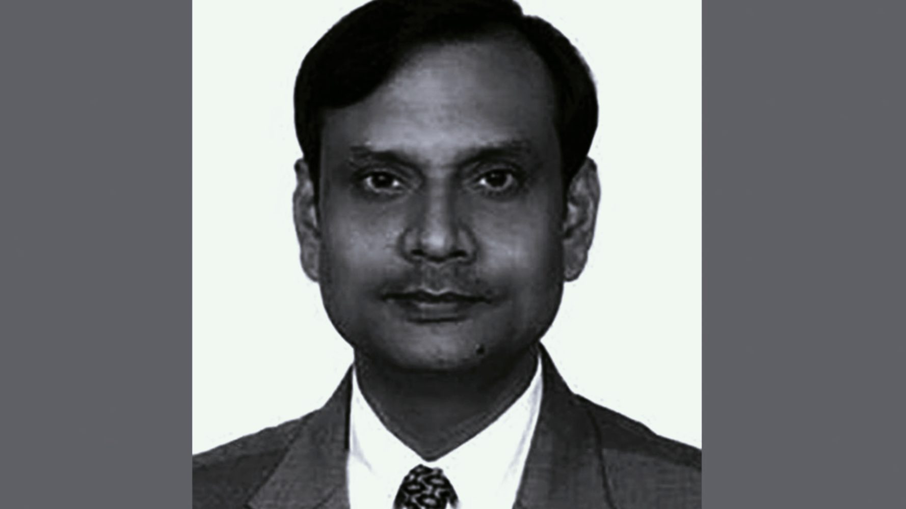 Former health secretary Dr. Pravin Mishra death by heart attack