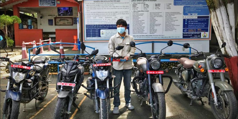 Seeing surprise: 5 motorcycles have the same number!