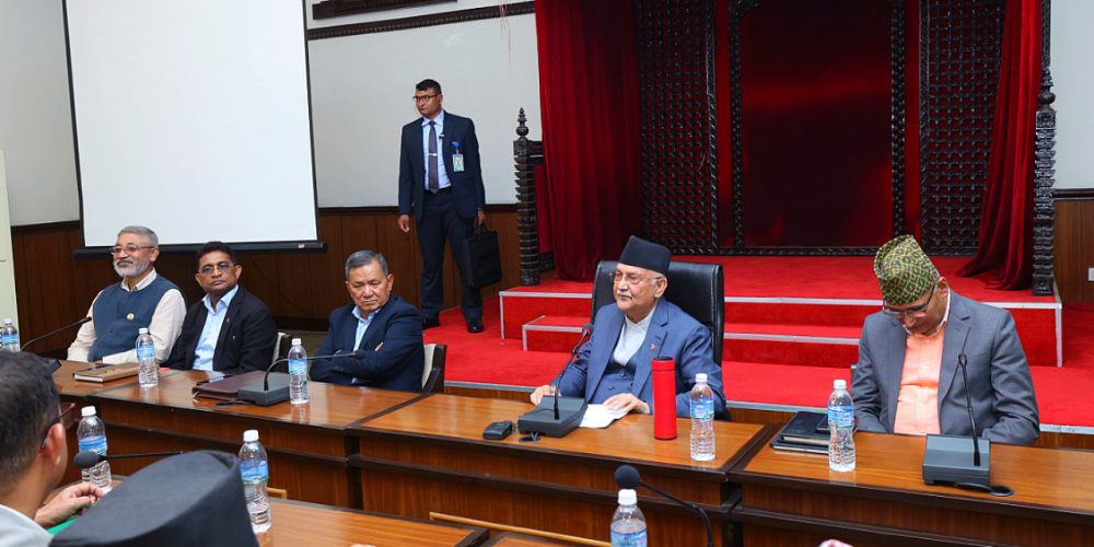 UML's decision to give Rs 50 lakh to the government's relief fund